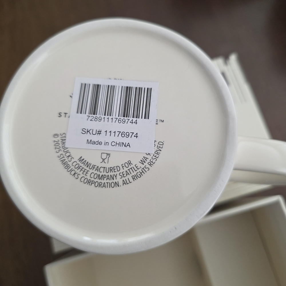 Starbucks Reserve Hiraya Tagaytay Philippines White and Gold Mug Rare NEW - Picture 4 of 6